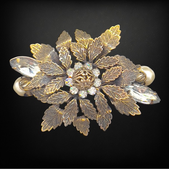 Vintage Possibly Unsigned Haskell Brass, Faux Pearl & Crystal Leaf Brooch - Picture 3 of 6